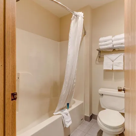 Hotel Best Western Lakewinds à Ludington Extérieur photo