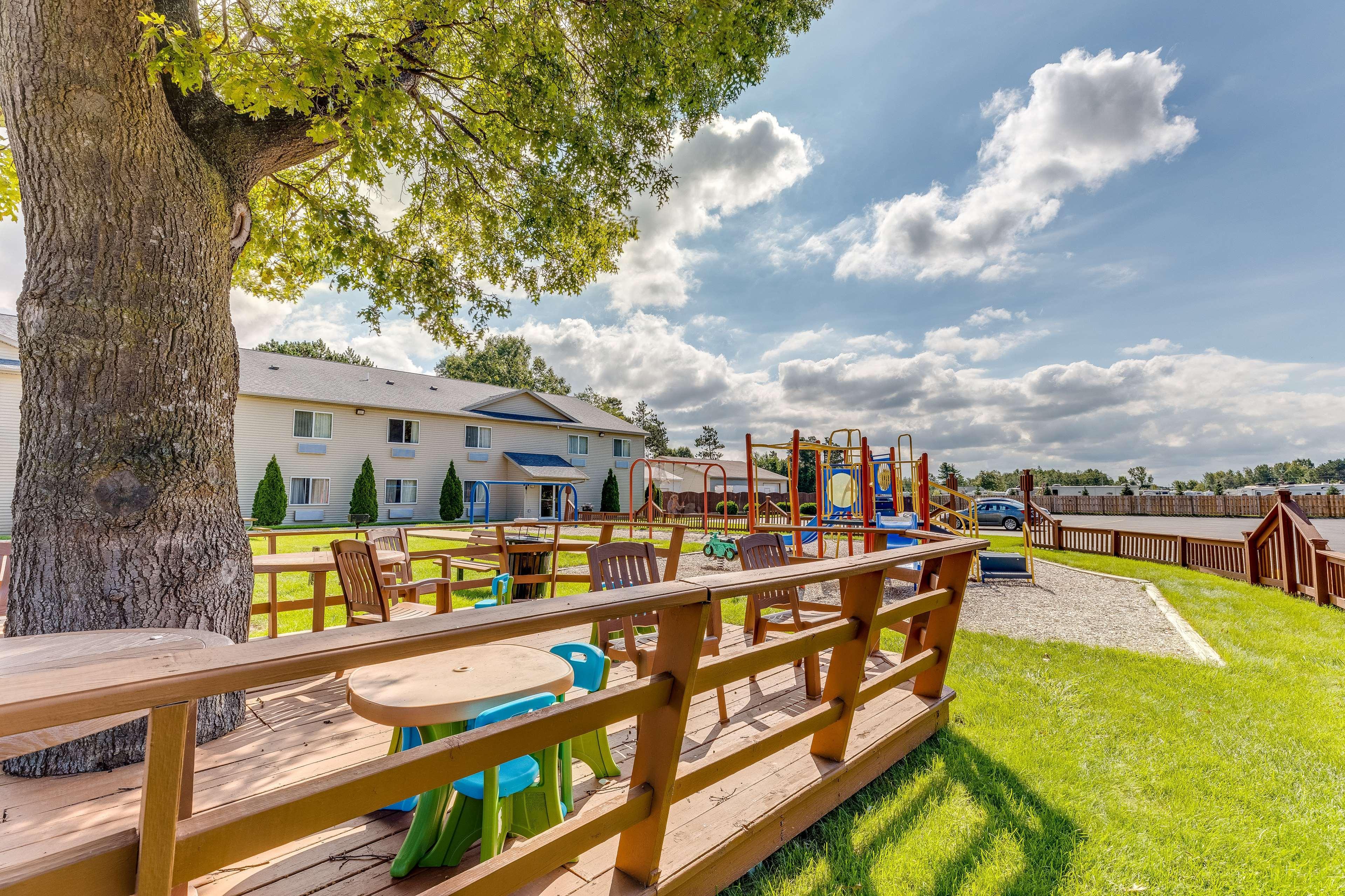 Hotel Western Lakewinds 3*